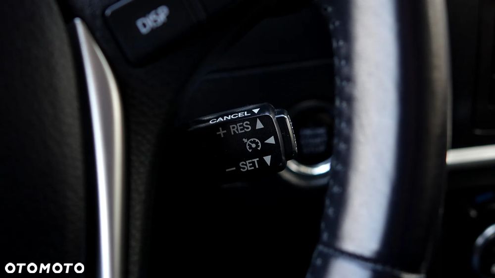 Toyota Auris - 17