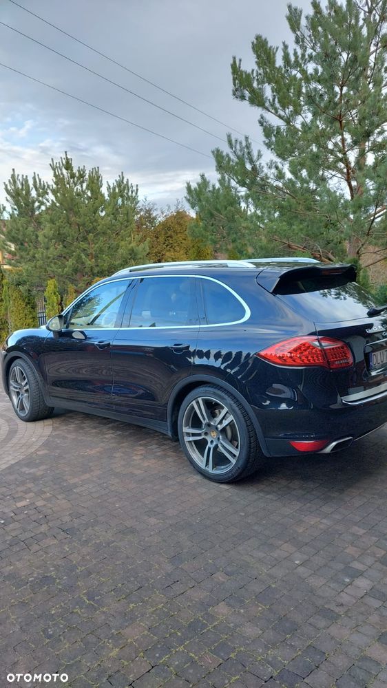 Porsche Cayenne - 27