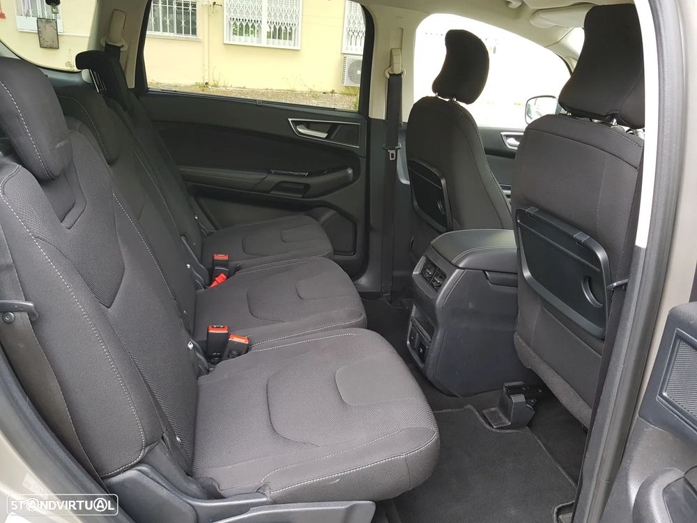 Ford S-Max 2.0 TDCi Titanium - 38