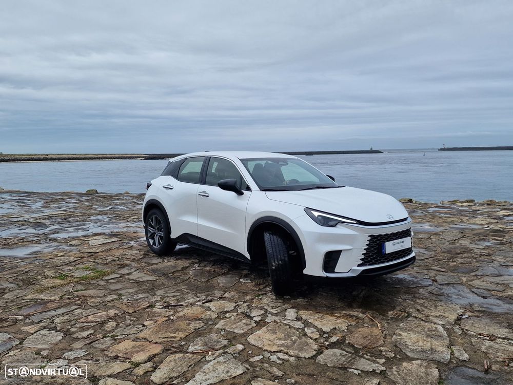 Lexus LBX Relax - 14