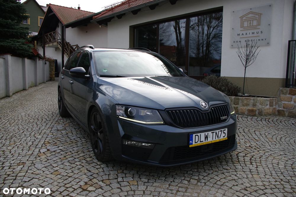 Skoda Octavia 2.0 TDI RS DSG - 19