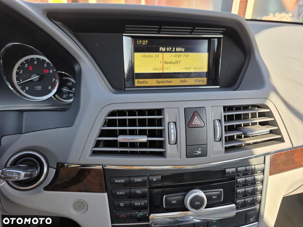 Mercedes-Benz Klasa E - 29