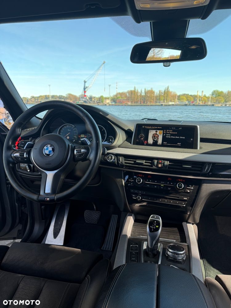BMW X5 xDrive40d - 16