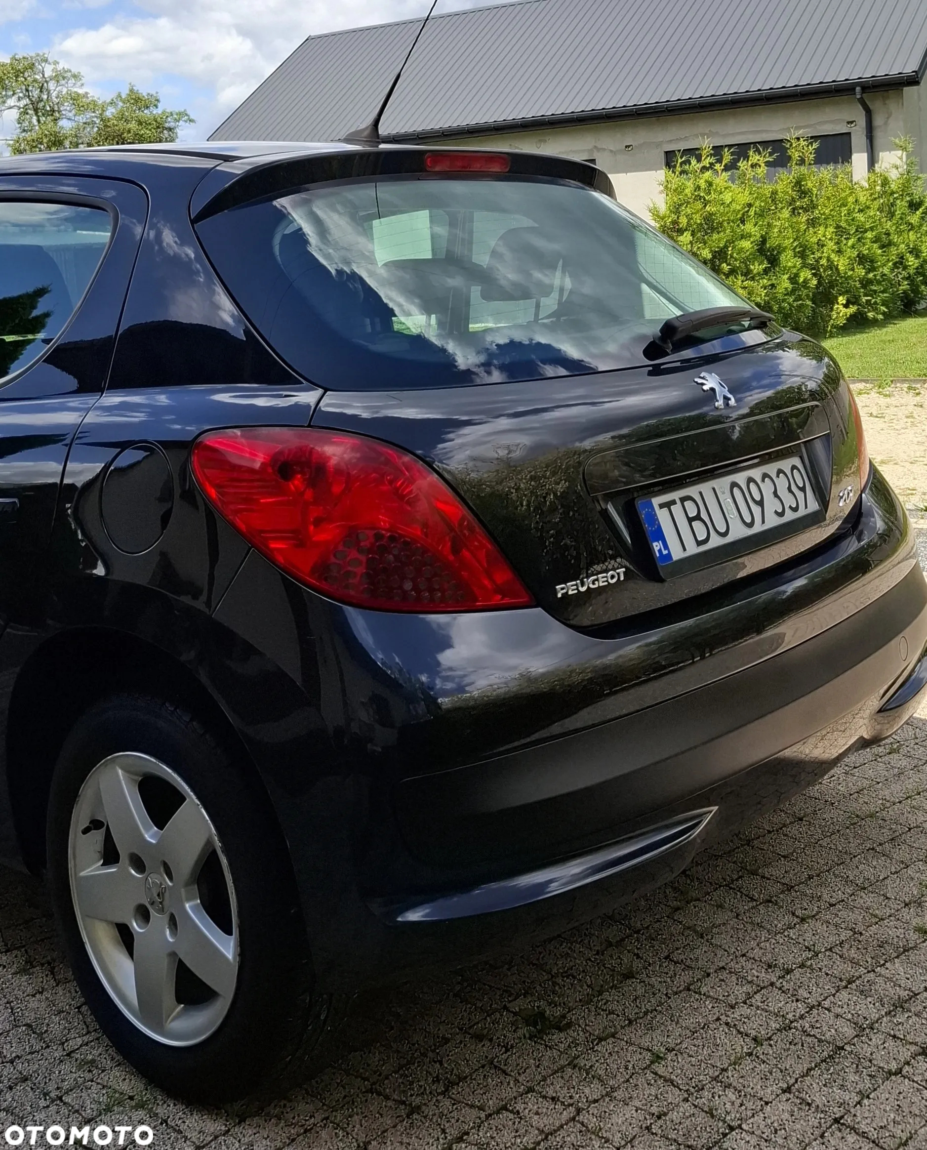 Peugeot 207 1.4 16V Trendy - 2
