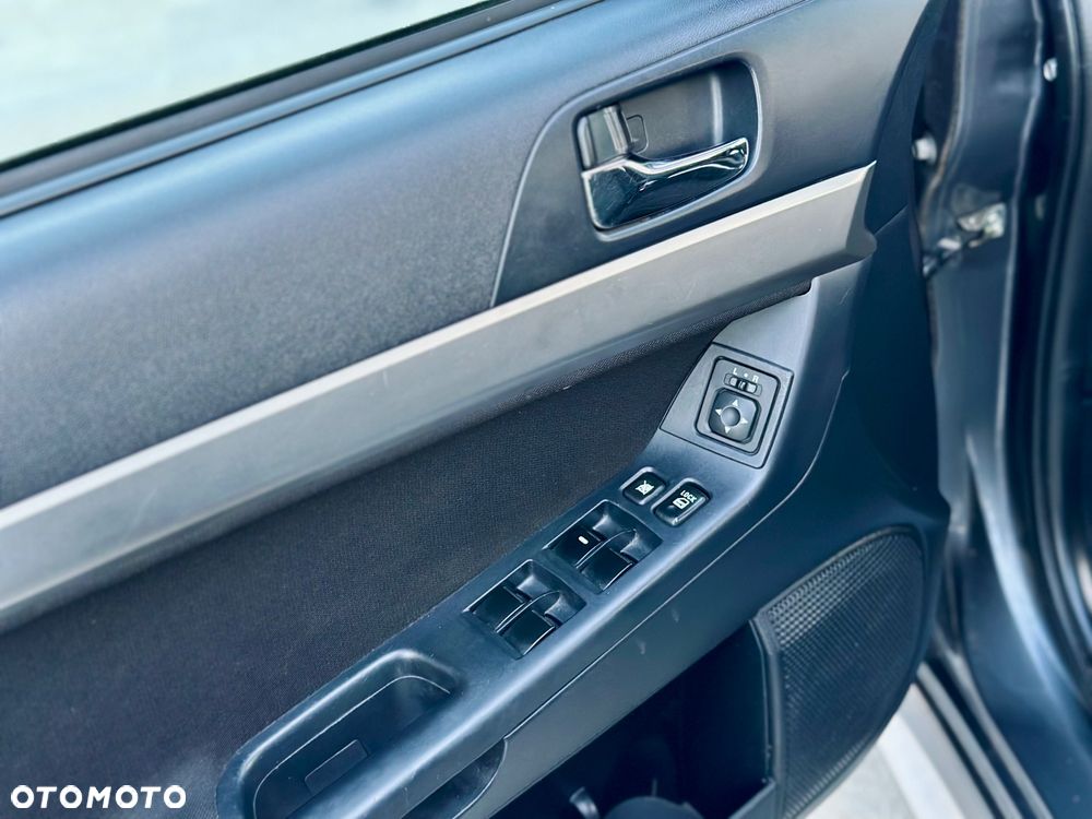 Mitsubishi Lancer 1.8 Instyle - 12