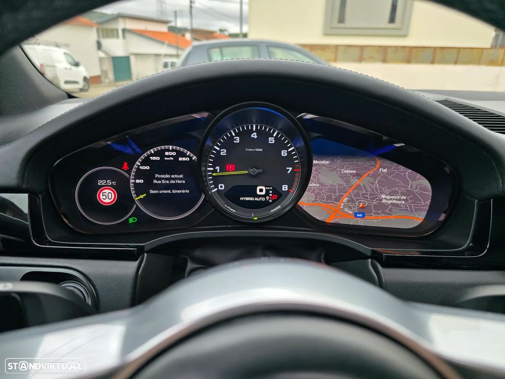 Porsche Cayenne E-Hybrid - 18