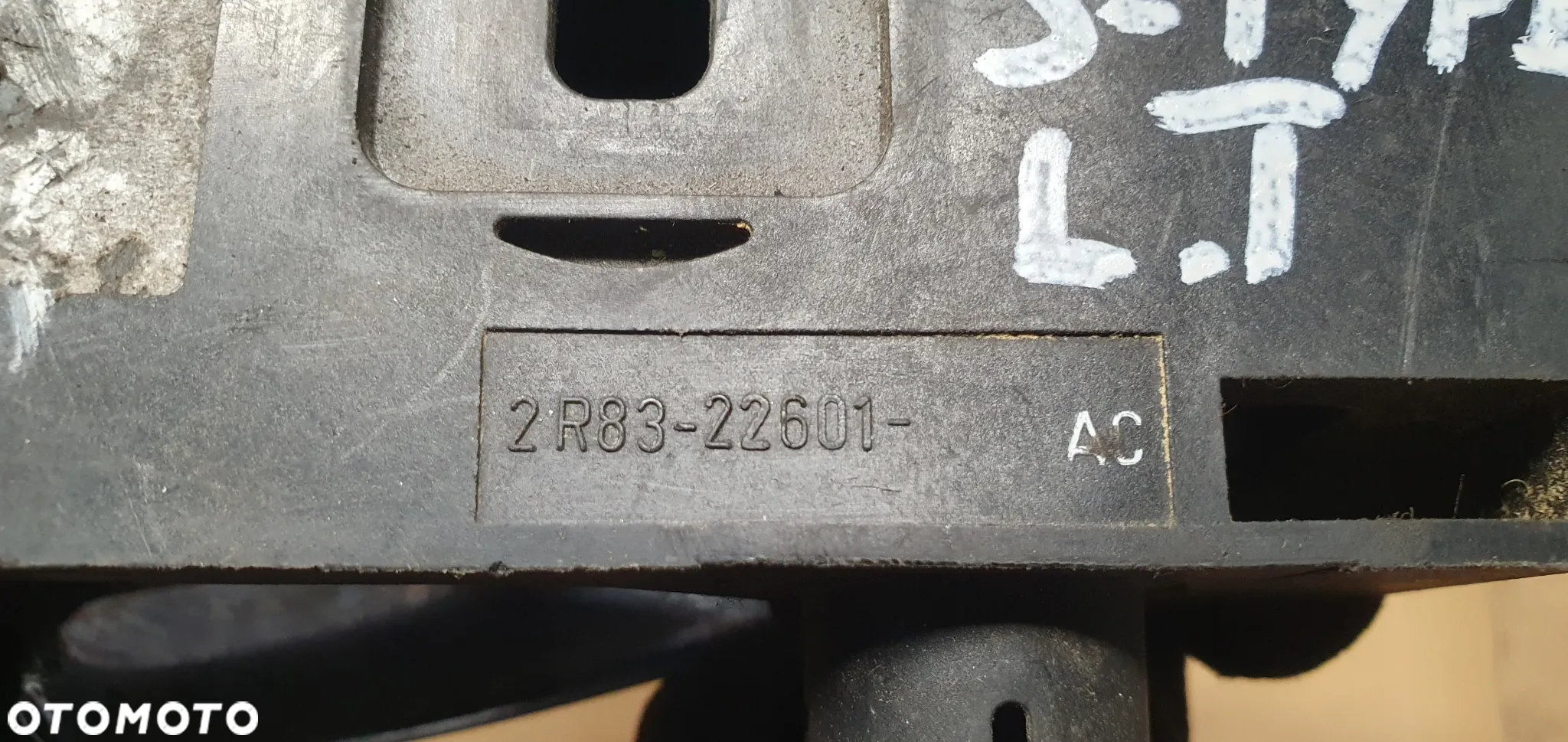Klamka wewnętrzna lewy tył tylna lewa Jaguar S-Type 2R83-22601-AC - 5
