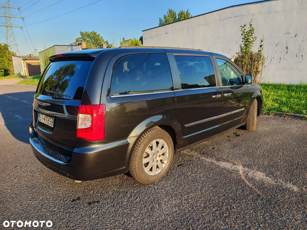 Chrysler Town & Country 3.6 Touring - 4