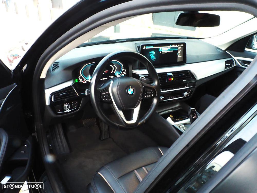 BMW 530 e Line Luxury - 21