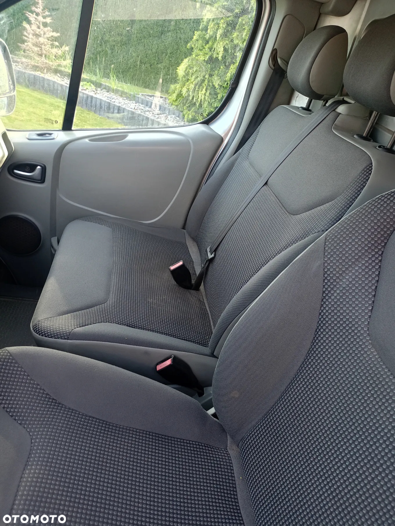Opel VIVARO - 11