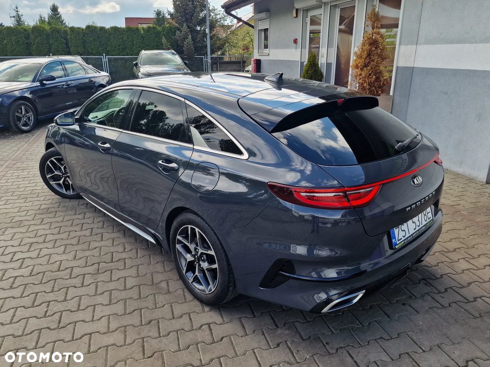 Kia ProCeed 1.6 CRDi DCT7 SCR GT LINE - 9