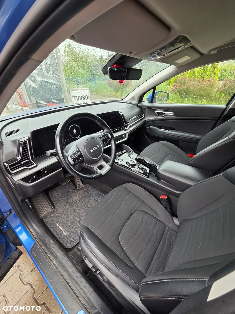 Kia Sportage 1.6 T-GDI MHEV Business Line 4WD DCT - 8