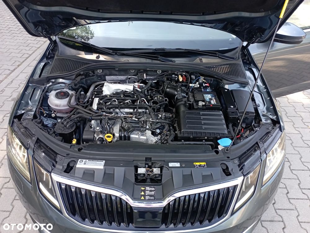 Skoda Octavia 1.6 TDI SCR Ambition - 32