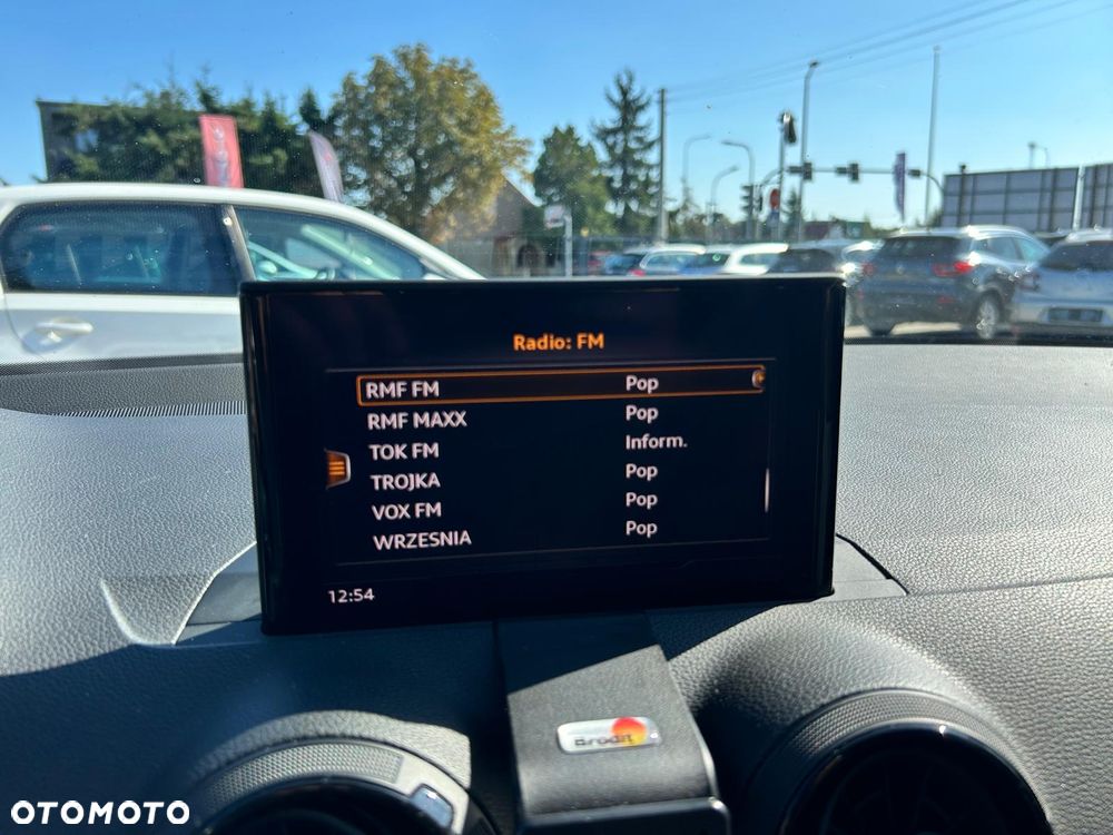 Audi Q2 1.6 TDI Sport S tronic - 33