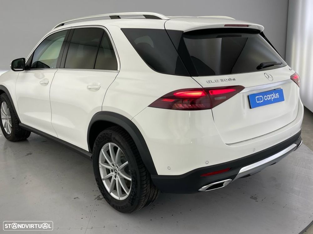 Mercedes-Benz GLE 300 d 4Matic — fotografia 25
