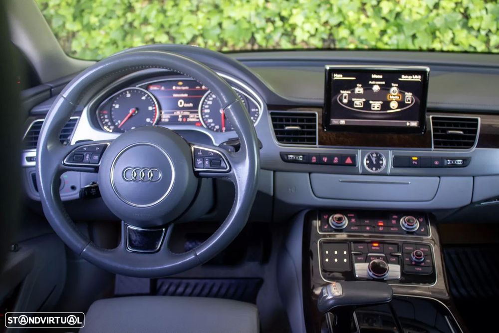 Audi A8 3.0 TDI V6 quattro L.C.D.Exclusive - 15