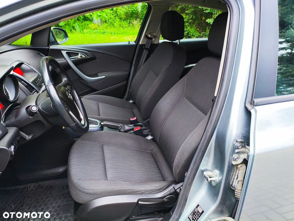 Opel Astra 1.6 Enjoy - 9