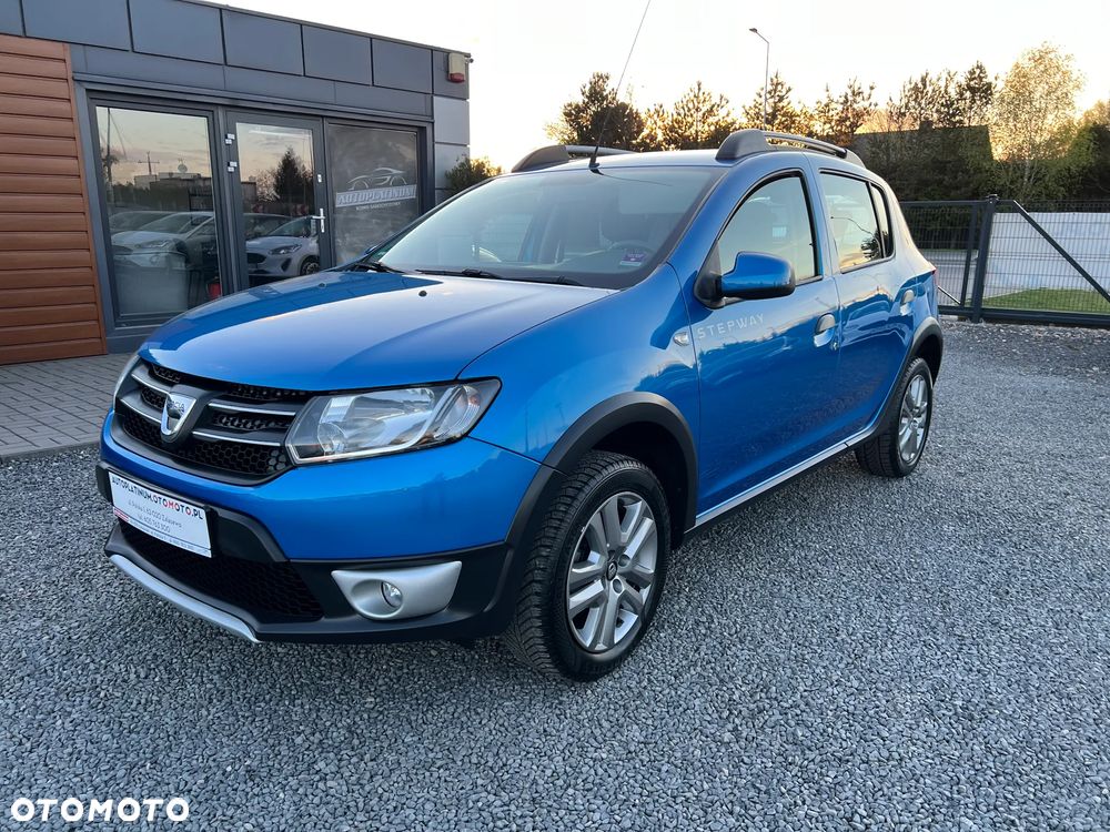 Dacia Sandero Stepway TCe 90 (S&S) Celebration - 2
