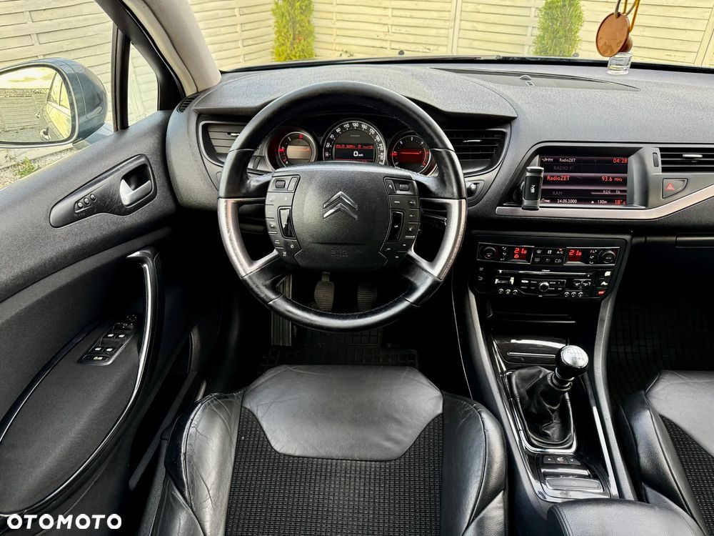 Citroën C5 Tourer HDi 165 FAP Exclusive - 6