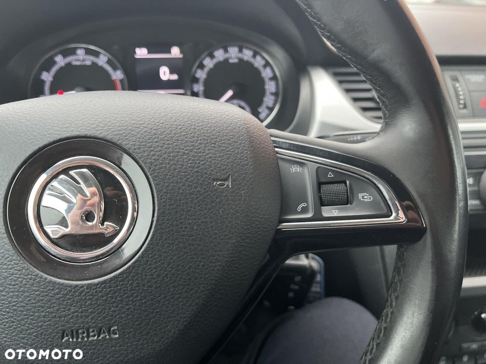 Skoda RAPID 1.0 TSI Ambition - 15