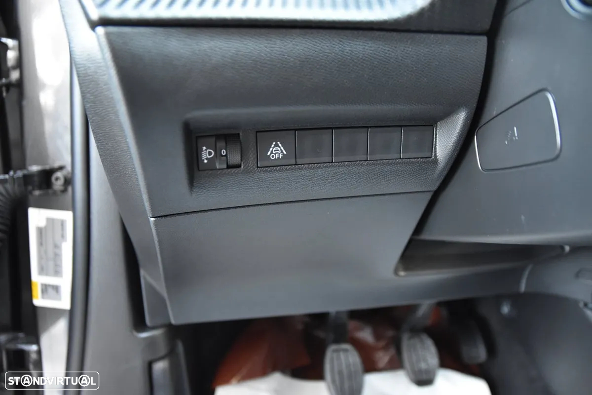 Peugeot 2008 1.2 PureTech Allure Pack - 10