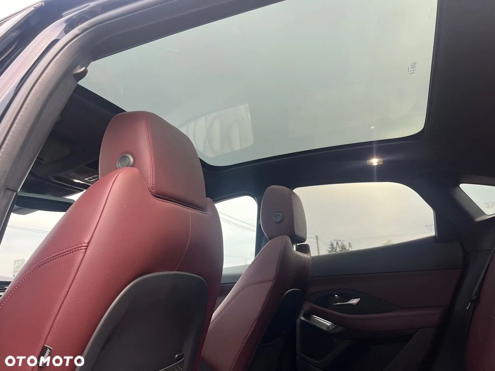 Jaguar E-Pace 2.0 P200 mHEV AWD R-Dynamic S - 26