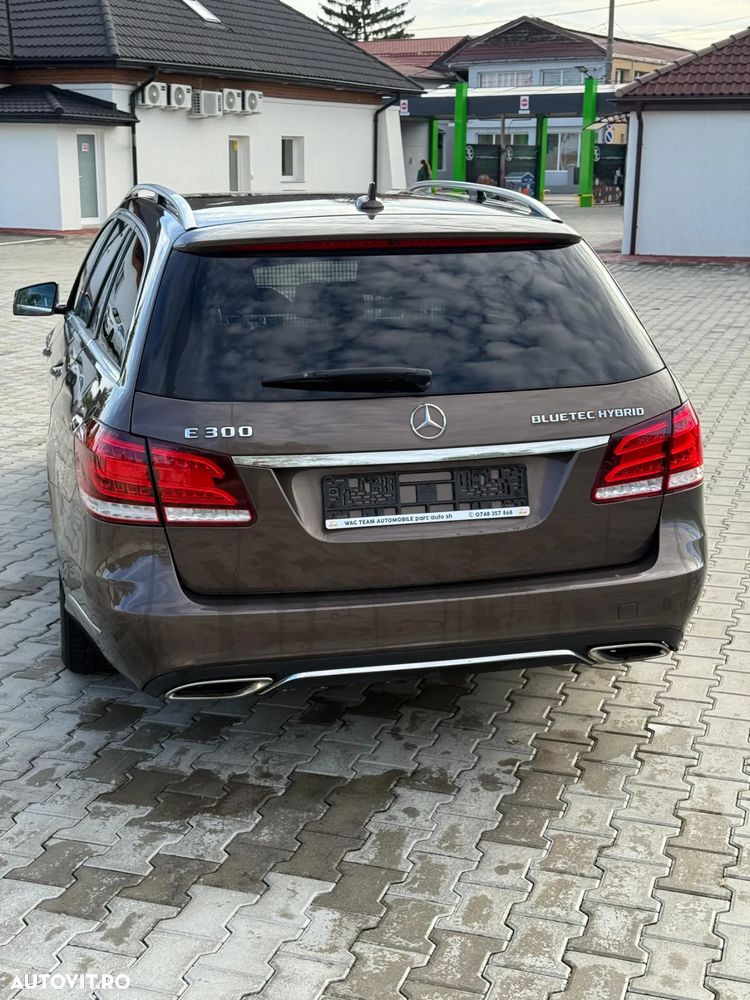 Mercedes-Benz E 300 T BlueTEC HYBRID 7G-TRONIC Avantgarde - 6