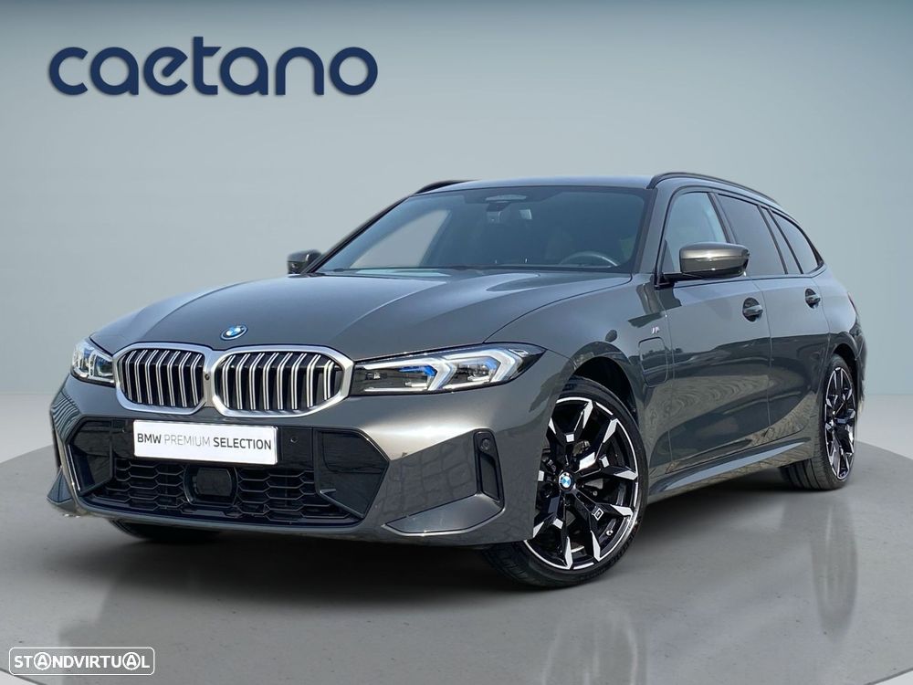 BMW 330 e Pack Desportivo M Auto - 1