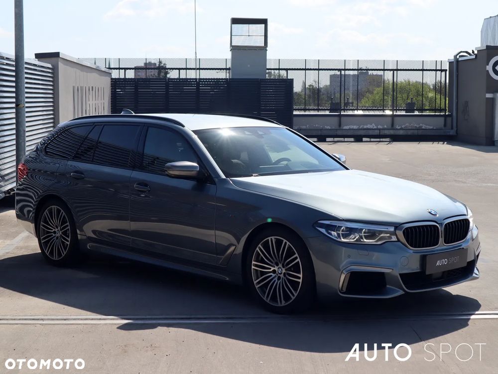 BMW Seria 5 M550d xDrive - 8