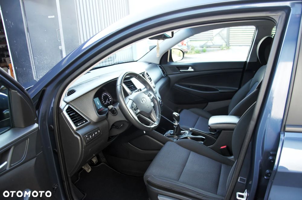 Hyundai Tucson 1.6 GDI BlueDrive GO 2WD - 2