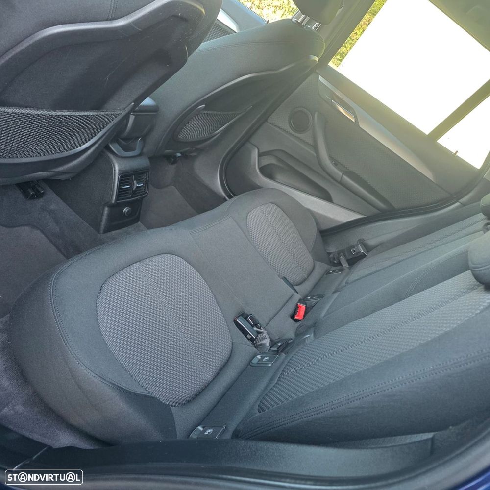 BMW X1 20 d sDrive Auto Advantage - 36