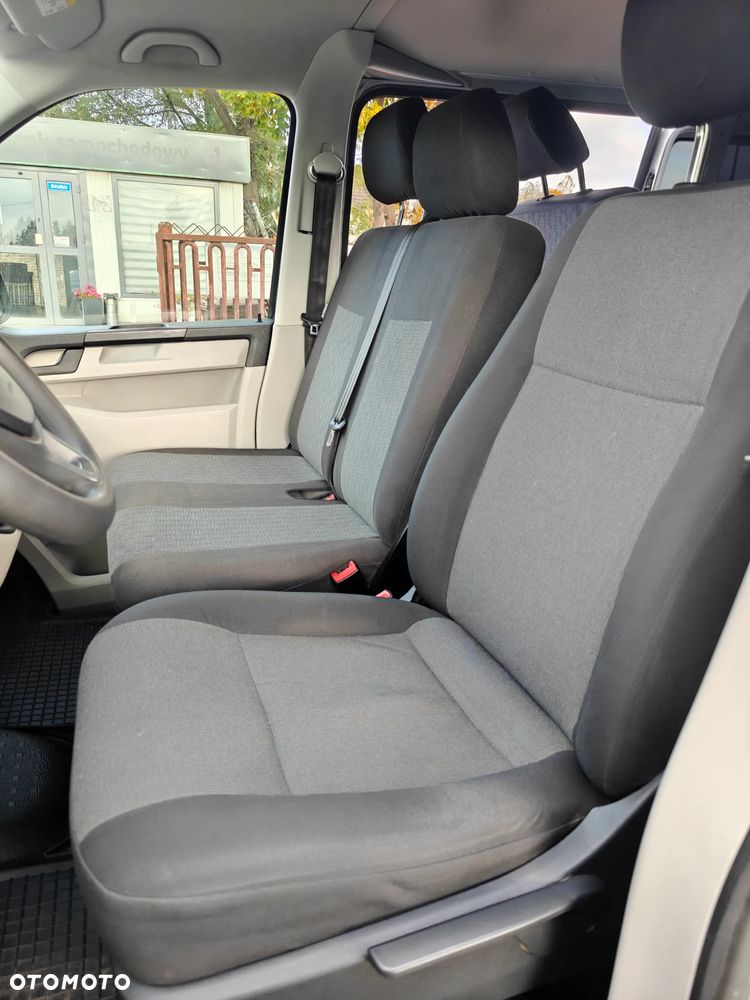 Volkswagen Transporter - 14
