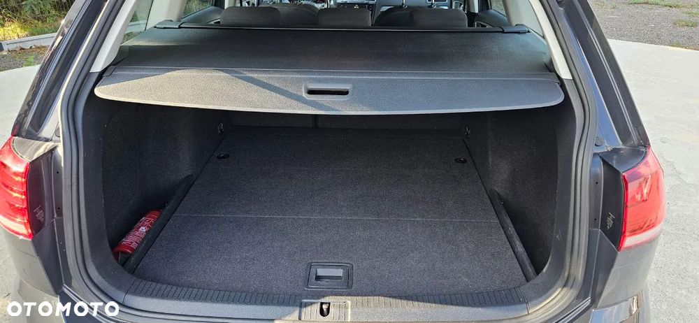 Volkswagen Golf VII 1.6 TDI BMT Trendline - 17