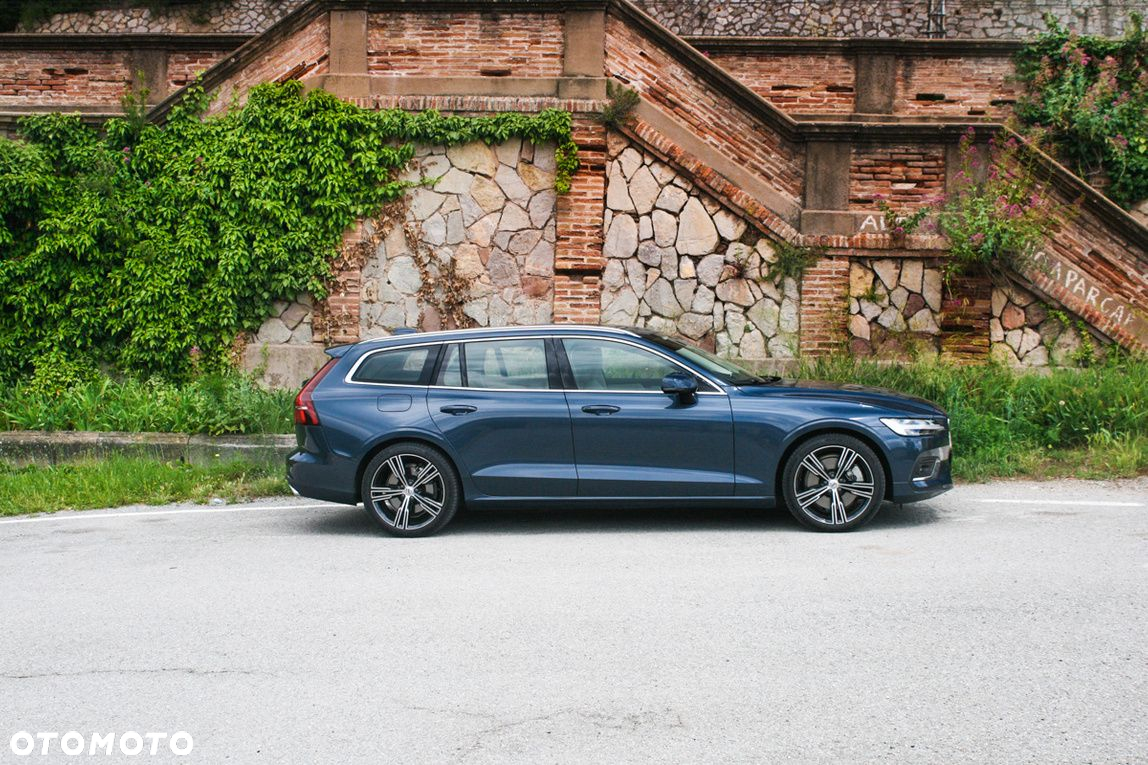 4x Felgi 19 m.in. do VOLVO S40 S60 S80 II S90 V40 V60 Cross Country V90 XC60 XC90 - FE184 - 5
