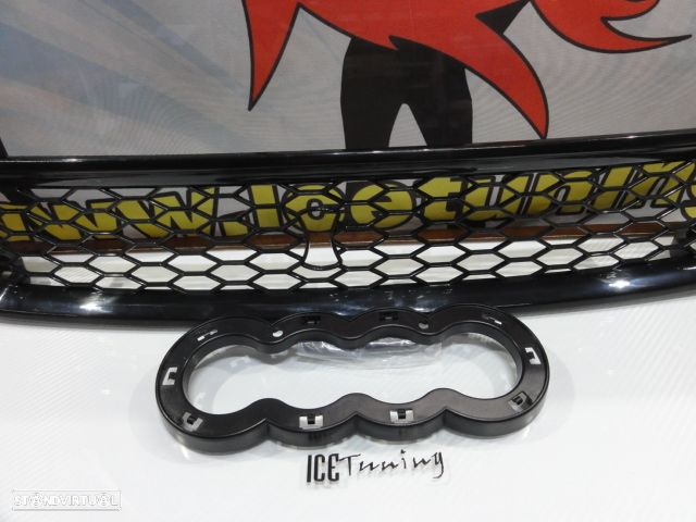 Grelha frontal em plástico Audi A4 B5 1995-2001 RS4 LOOK em preto brilhante - 4