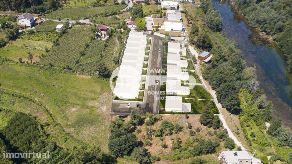 Lote para Moradia Individual com 447,30 m² –Loteamento em Águas Santas - Grande imagem: 3/13
