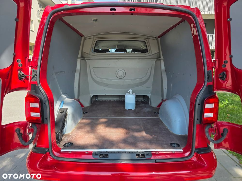 Volkswagen Transporter Kombi L2H1 - 21