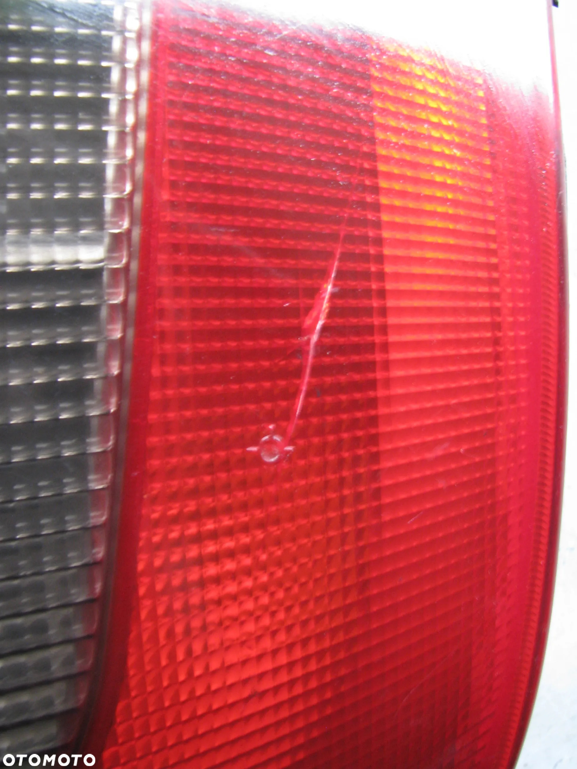 LAMPA TYLNA PRAWA OPEL VECTRA B LIFT SEDAN - 2