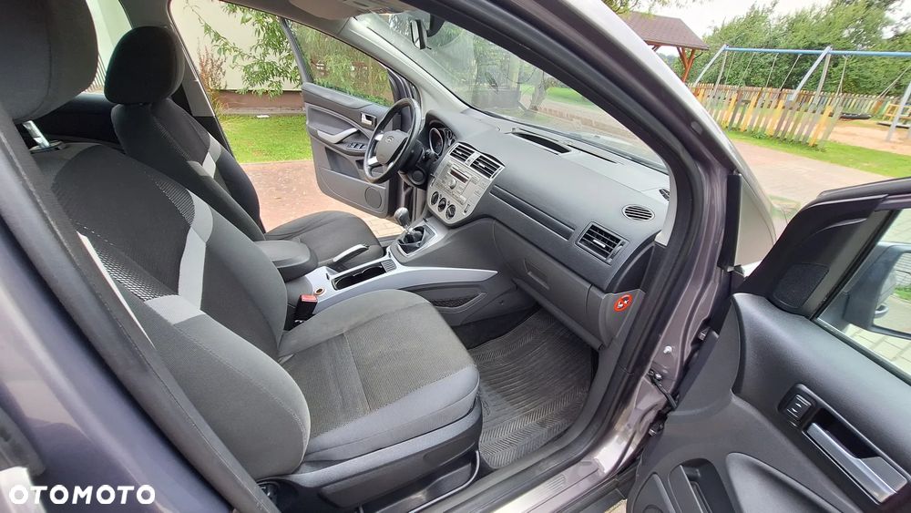 Ford Kuga 2.0 TDCi Titanium - 16