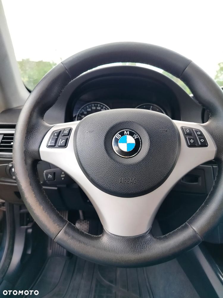 BMW Seria 3 320d - 21