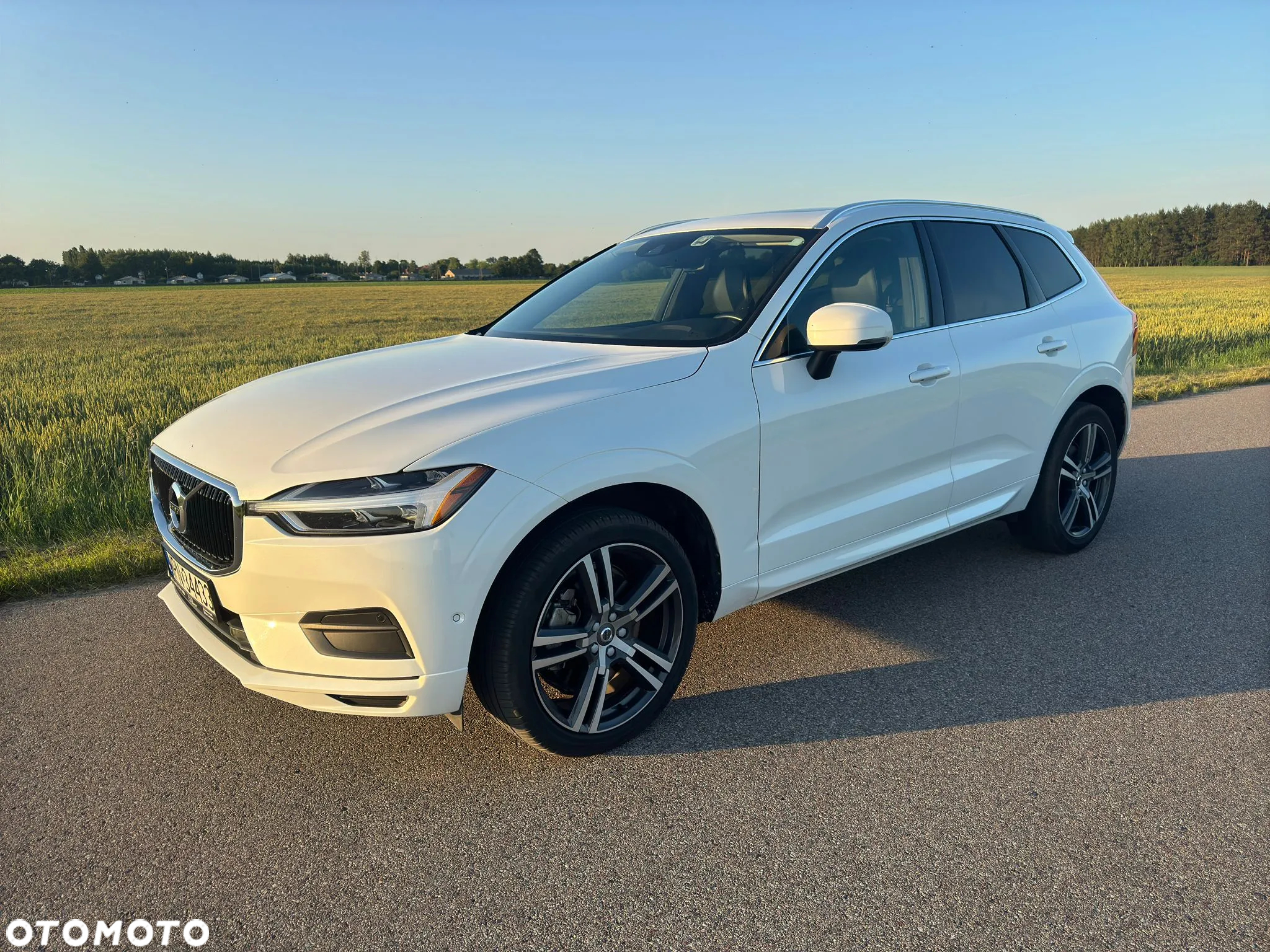 Volvo XC 60 T6 AWD Momentum - 4