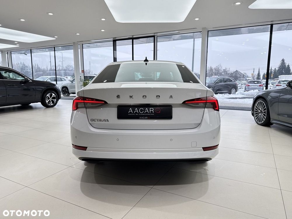 Skoda Octavia 1.5 TSI ACT Style - 4