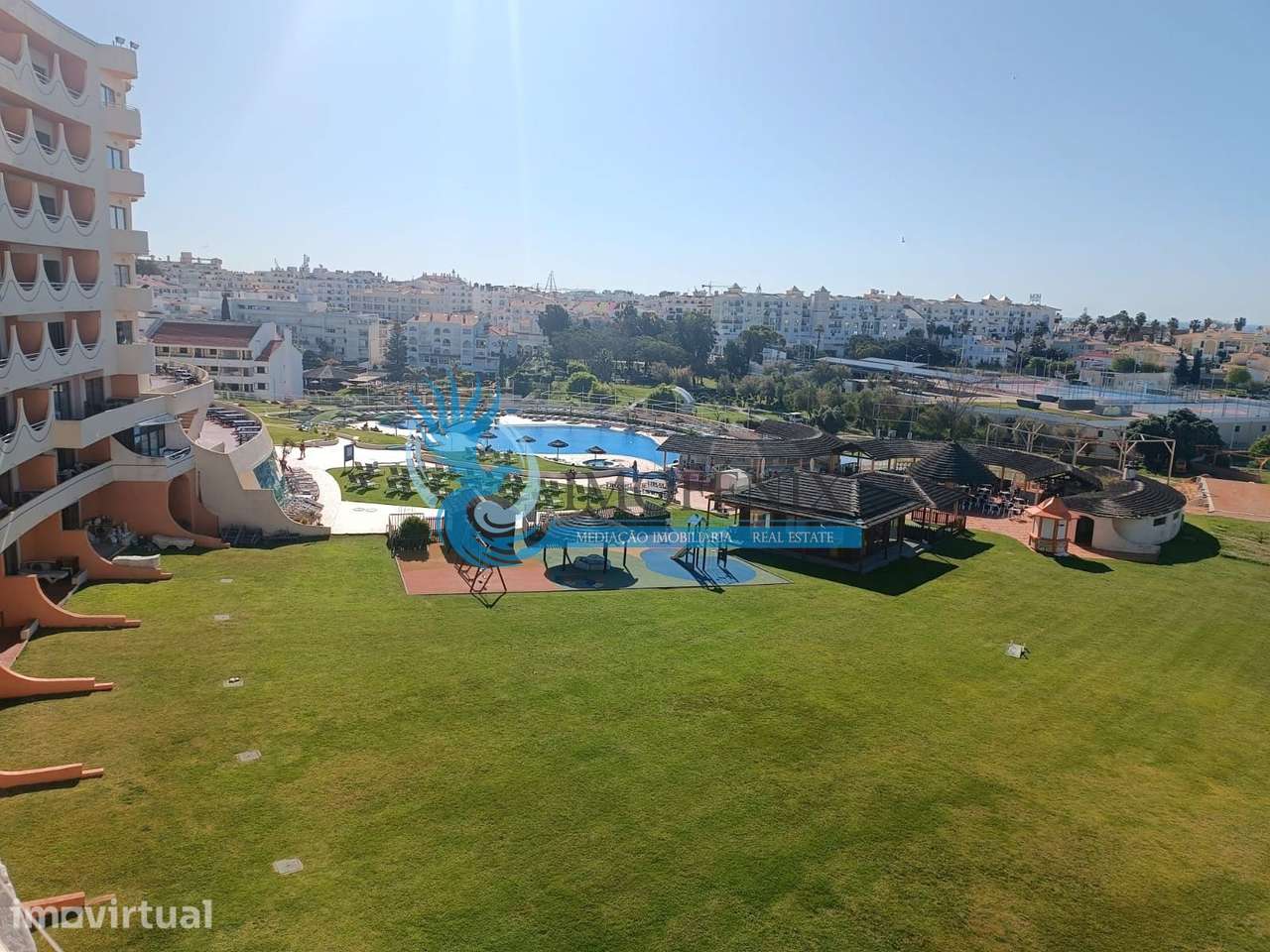 Apartamento T1 remodelado situado no Hotel Paraiso Albufeira 4*