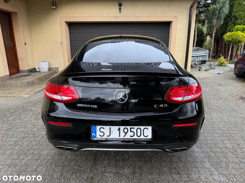 Mercedes-Benz Klasa C AMG 43 Coupe 4Matic 9G-TRONIC - 12