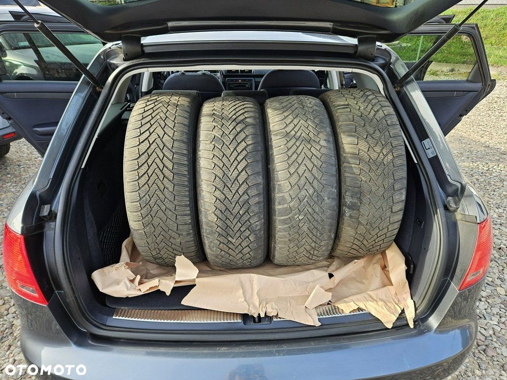 Audi A4 Avant - 17