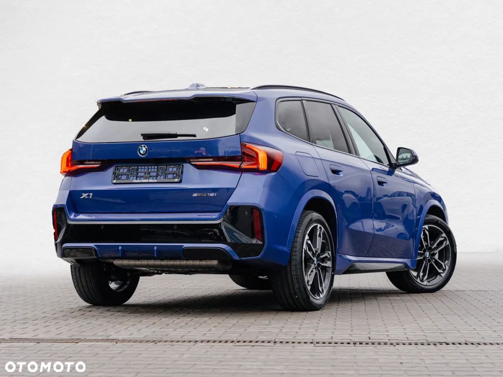BMW X1 sDrive18i - 2