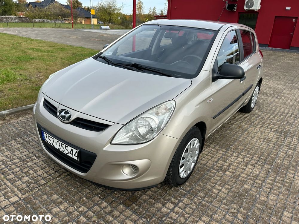 Hyundai i20 - 3