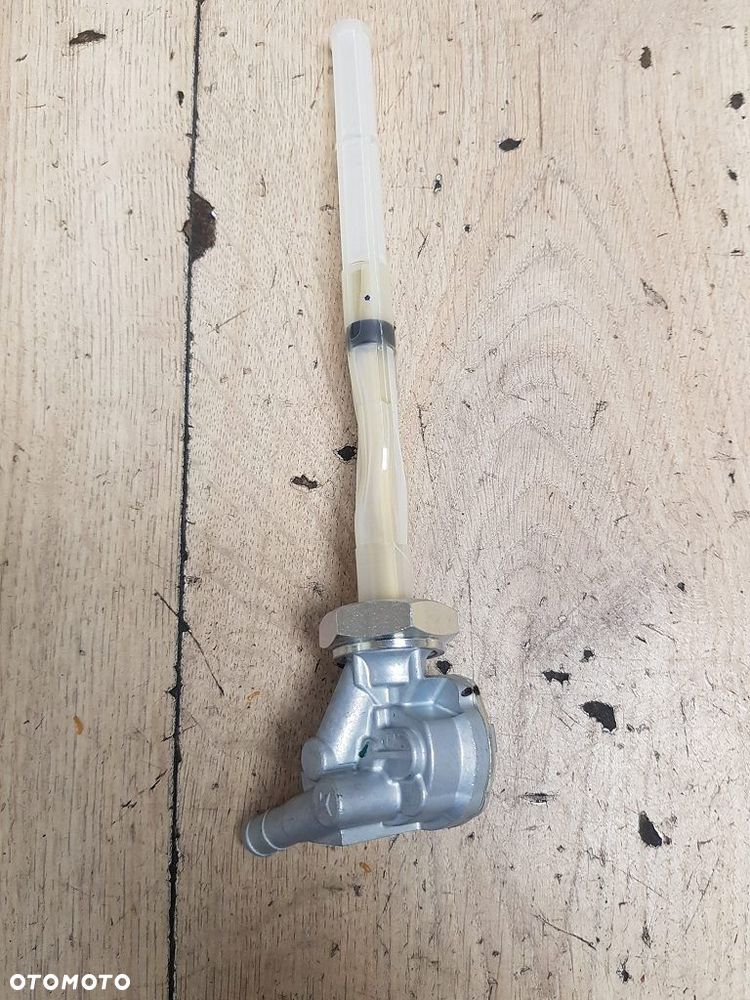 Kranik paliwa Honda VT600 Shadow  16950-MZ8-L23 - 4