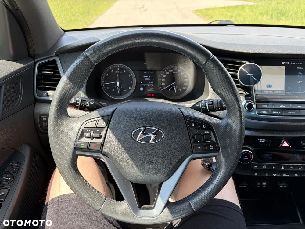 Hyundai Tucson blue 1.6 GDi 2WD Passion - 11