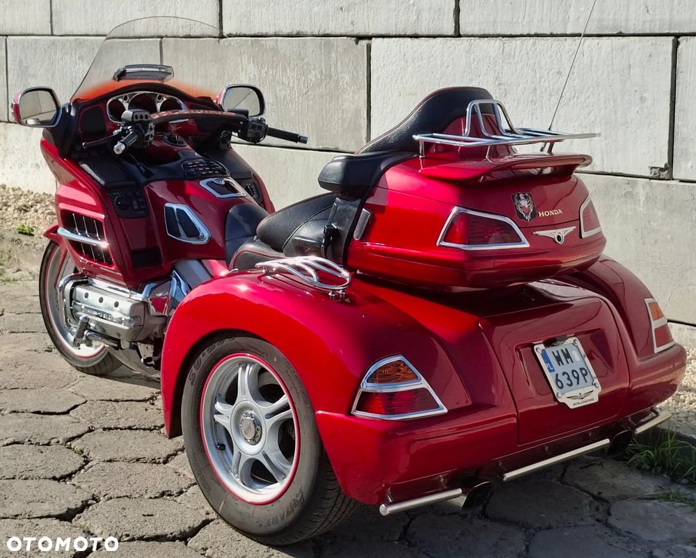 Honda GL - 12